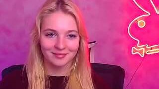 AnnetMur nude on sex cam in XXX Live Sex Chat Room
