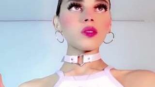 Cristaal-Doll nude on sex cam in XXX Live Sex Chat Room