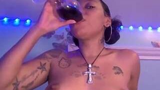 Slimthickxxx nude on sex cam in XXX Live Sex Chat Room