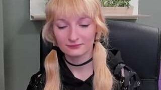 tastyBlair nude on sex cam in XXX Live Sex Chat Room