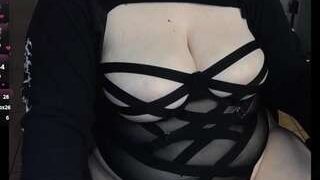 juicycheekz21 nude on sex cam in XXX Live Sex Chat Room
