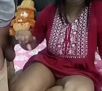 Sexi-bhabhi nude strip before webcam for live sex xxx chat