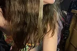 Lilliereign nude strip before webcam for live sex xxx chat