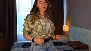 MaeBrach nude on sex cam in XXX Live Sex Chat Room