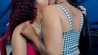 MelanyAndRizos nude on sex cam in XXX Live Sex Chat Room