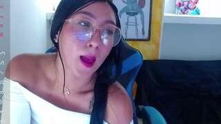 miaa-scott nude on sex cam in XXX Live Sex Chat Room