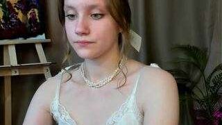 Cutie-Kiit nude on sex cam in XXX Live Sex Chat Room