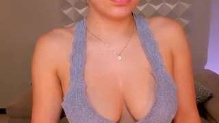 MelodyRoberts nude on sex cam in XXX Live Sex Chat Room