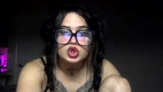 trulyscrumptious nude on sex cam in XXX Live Sex Chat Room