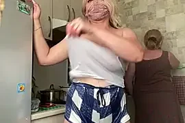 88Ssara_Ffun88 nude strip before webcam for live sex xxx chat
