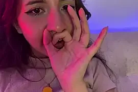 -Amyy nude strip before webcam for live sex xxx chat