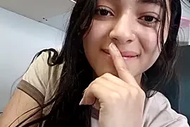 Valen_Person nude strip before webcam for live sex xxx chat