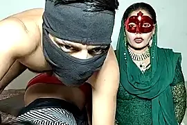 Heena-143 nude strip before webcam for live sex xxx chat