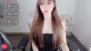 OwQoll nude strip before webcam for live sex xxx chat