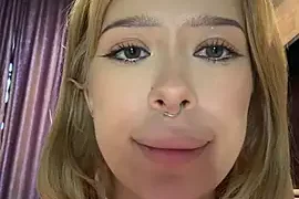 MaryChanXO nude strip before webcam for live sex xxx chat